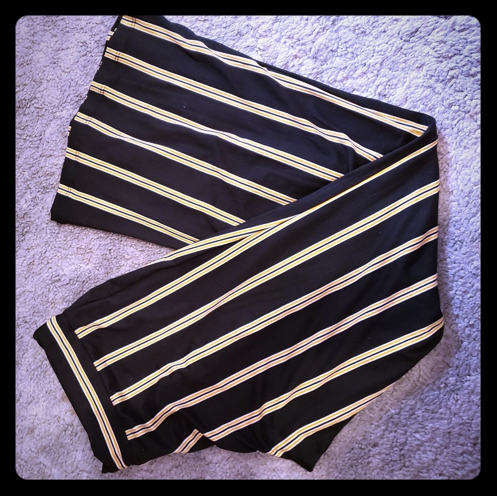 Wide leg pull on pants